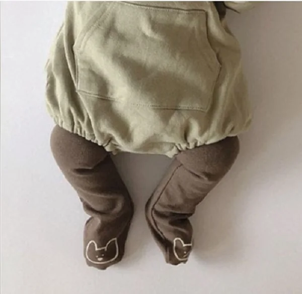 Baby Pants Spring and Autumn 0-2 Year Old Cute Little Bear Girl Pantyhose Solid Color Pure Cotton Elastic Waist Boy Baby Pants