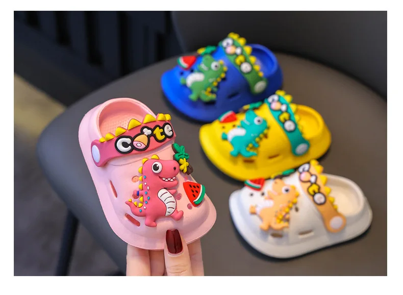 New Summer Sandals Children's EVA Slippers Baby Girls Shoes Non-Slip Cartoon Cute Infant Boys Garden Beach Sandals Shoes Kids