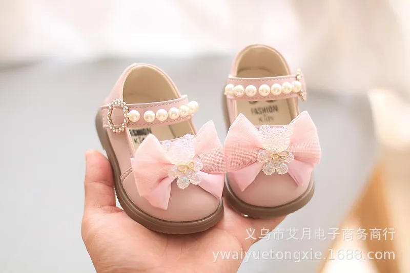 Cartoon Bow Square Mouth Toddler Shoes Kids Shoes Girls Baby Party Wedding Dance New Princess Leather Shoes Children Sneakers