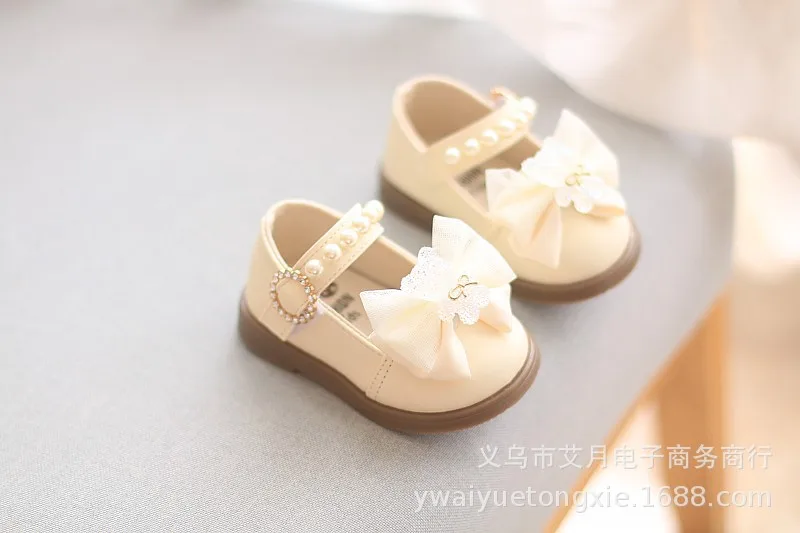 Cartoon Bow Square Mouth Toddler Shoes Kids Shoes Girls Baby Party Wedding Dance New Princess Leather Shoes Children Sneakers