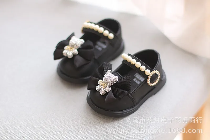 Cartoon Bow Square Mouth Toddler Shoes Kids Shoes Girls Baby Party Wedding Dance New Princess Leather Shoes Children Sneakers