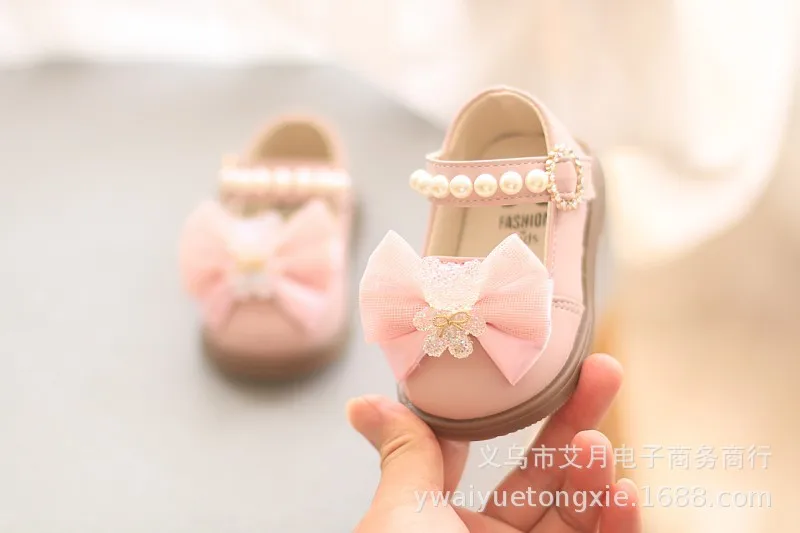 Cartoon Bow Square Mouth Toddler Shoes Kids Shoes Girls Baby Party Wedding Dance New Princess Leather Shoes Children Sneakers