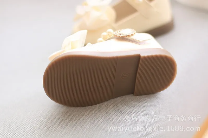 Cartoon Bow Square Mouth Toddler Shoes Kids Shoes Girls Baby Party Wedding Dance New Princess Leather Shoes Children Sneakers