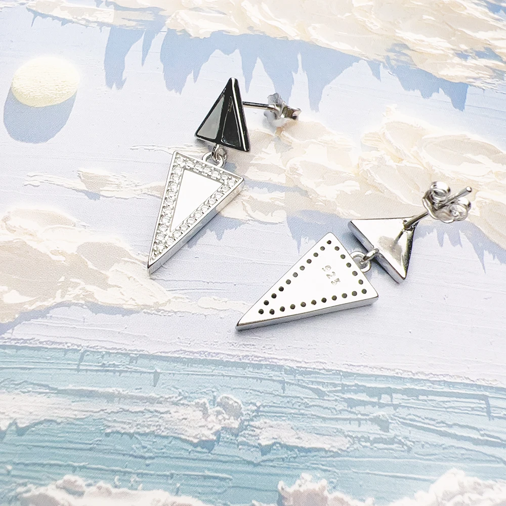 Ear Studs Triangle Geometrical Fine Jewerly For Women Winter New Trendy Gift In 925 Sterling Silver