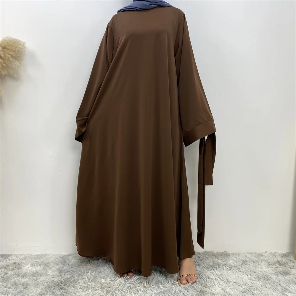 New Muslim Fashion Abaya Women's Dress Sold in Dubai in the Middle East Arab Net Color Islamic Dress Robe Lace Long Dress