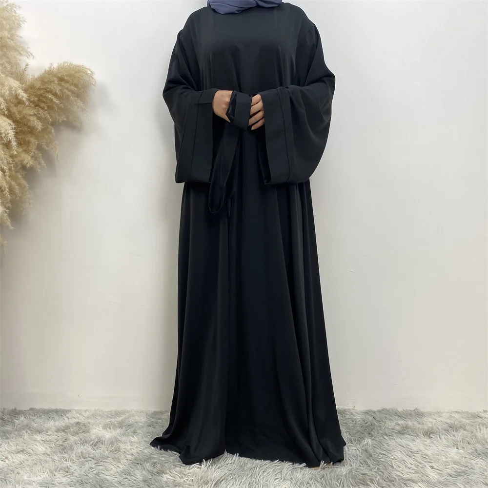 New Muslim Fashion Abaya Women's Dress Sold in Dubai in the Middle East Arab Net Color Islamic Dress Robe Lace Long Dress