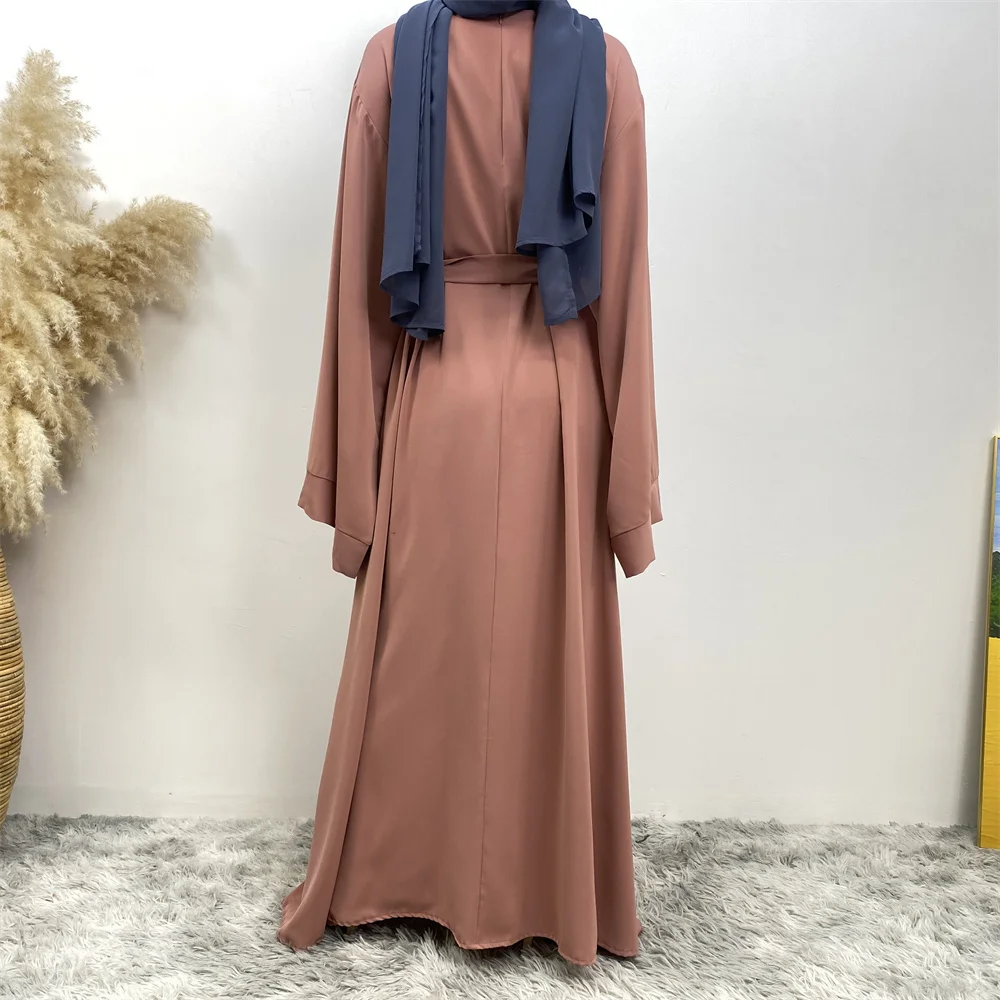 New Muslim Fashion Abaya Women's Dress Sold in Dubai in the Middle East Arab Net Color Islamic Dress Robe Lace Long Dress