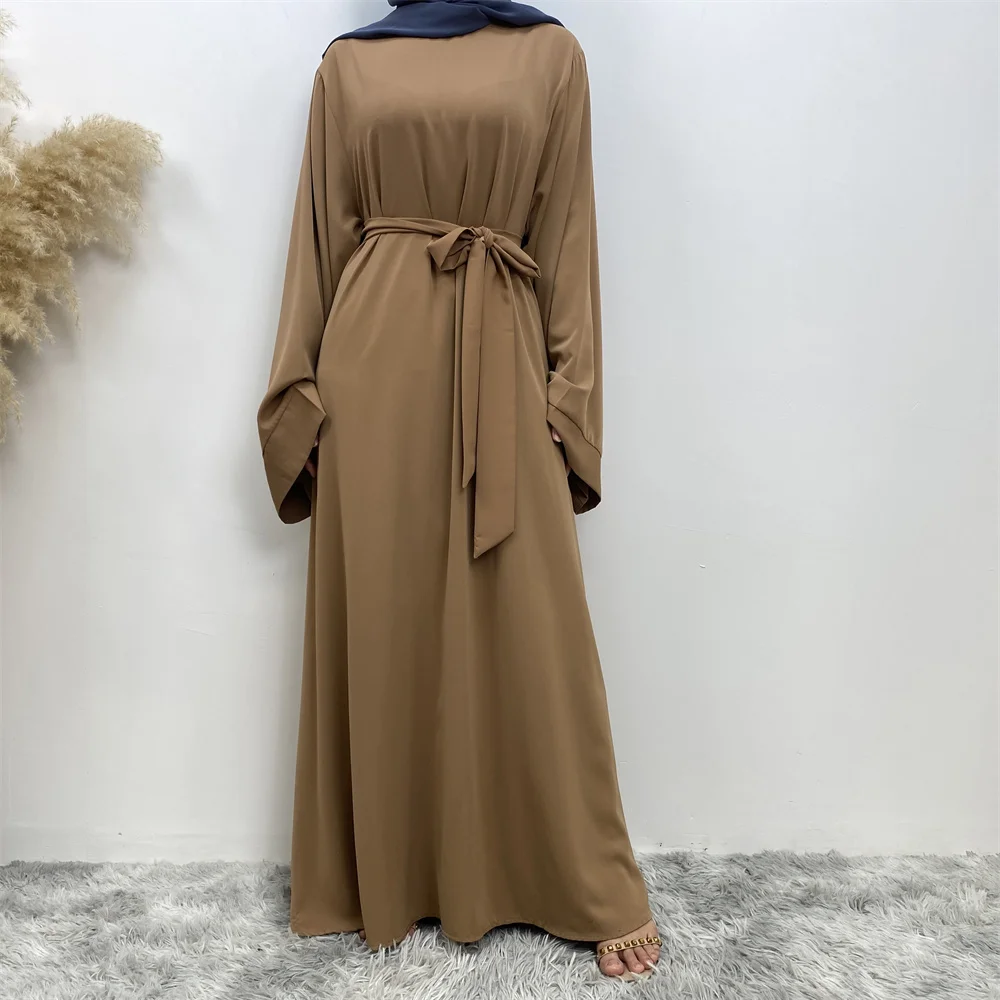 New Muslim Fashion Abaya Women's Dress Sold in Dubai in the Middle East Arab Net Color Islamic Dress Robe Lace Long Dress
