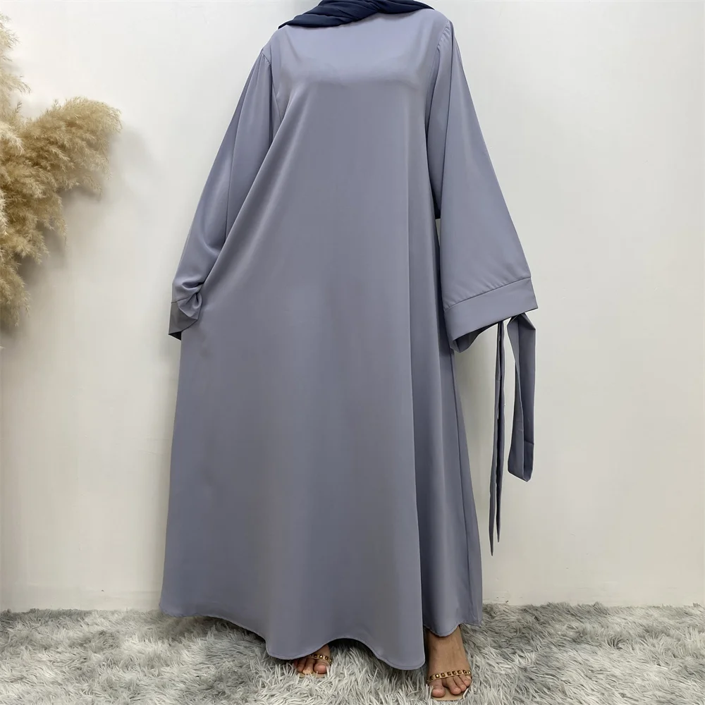 New Muslim Fashion Abaya Women's Dress Sold in Dubai in the Middle East Arab Net Color Islamic Dress Robe Lace Long Dress