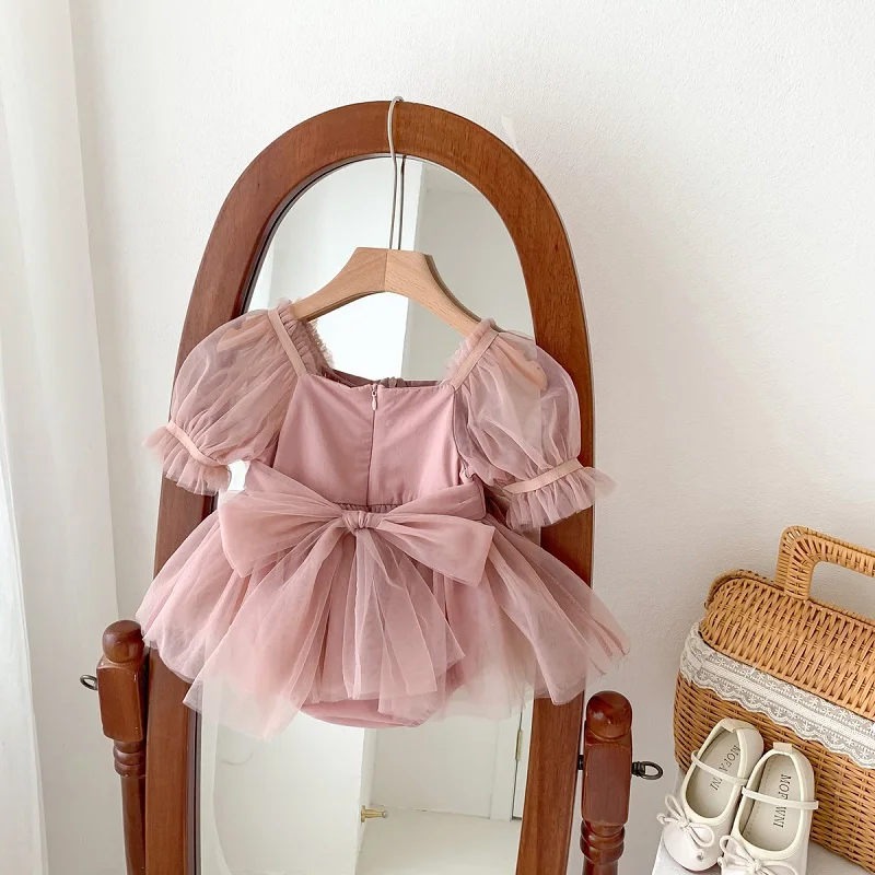 2026 Summer Baby Clothes 100 Day Baptism Birthday Party Sleeveless Jumpsuit Mesh Bow Romper Girl Princess Dress