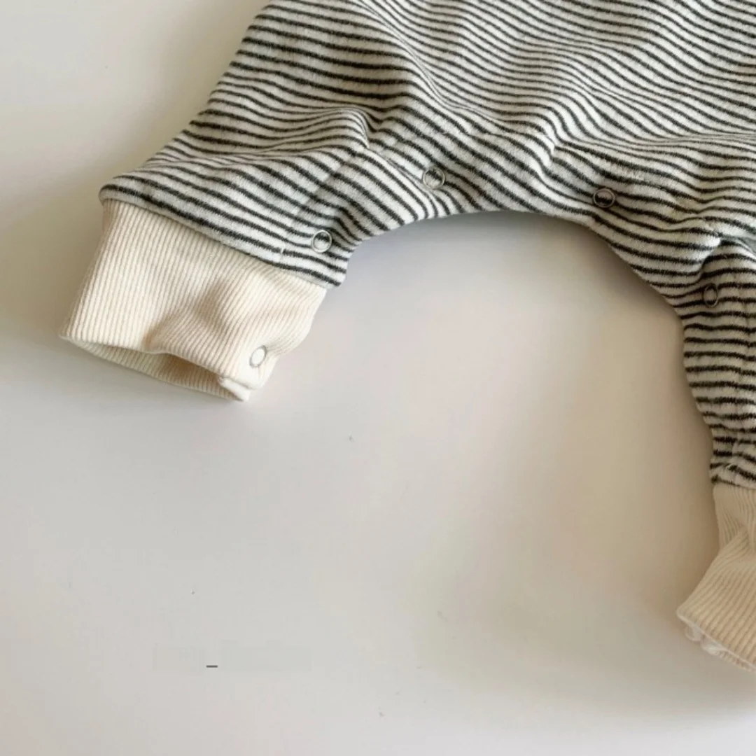 3M-2Y Autumn Baby Baby Bodysuit Striped O-Neck Long Sleeves Infant Romper for Girls Boys Soft Skin‑Frie Toddler One-Pieces