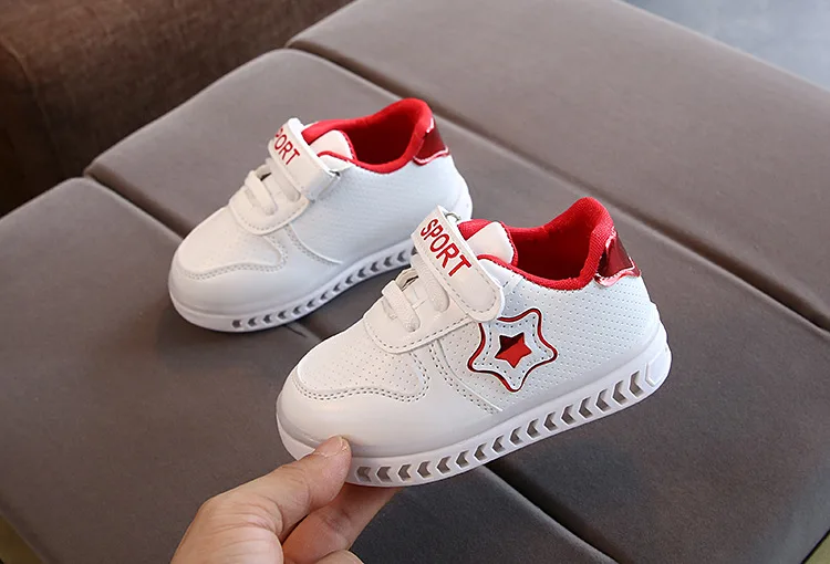 Little Kids Fashion LED Bright Sneakers Children's Shining Light Sneakers Kids Breathable Glowing Light Shoes Girls Casual Shoes