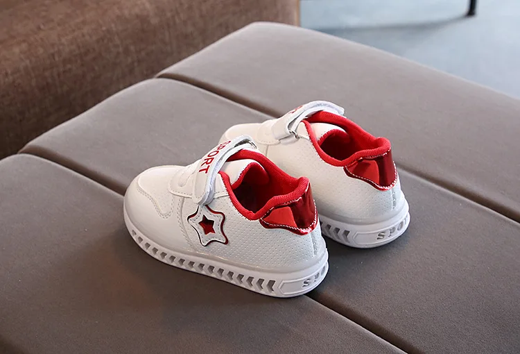 Little Kids Fashion LED Bright Sneakers Children's Shining Light Sneakers Kids Breathable Glowing Light Shoes Girls Casual Shoes