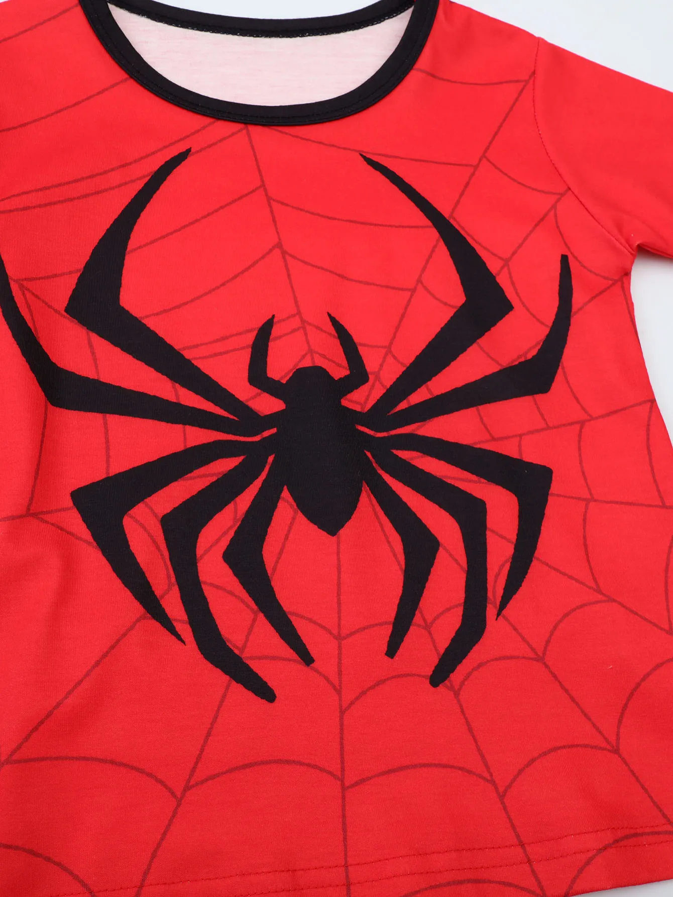 2pcs Boys' Spider Print Cartoon Pattern Short Sleeve Top + Shorts Pajamas Set Children's Loungewear For All Seasons