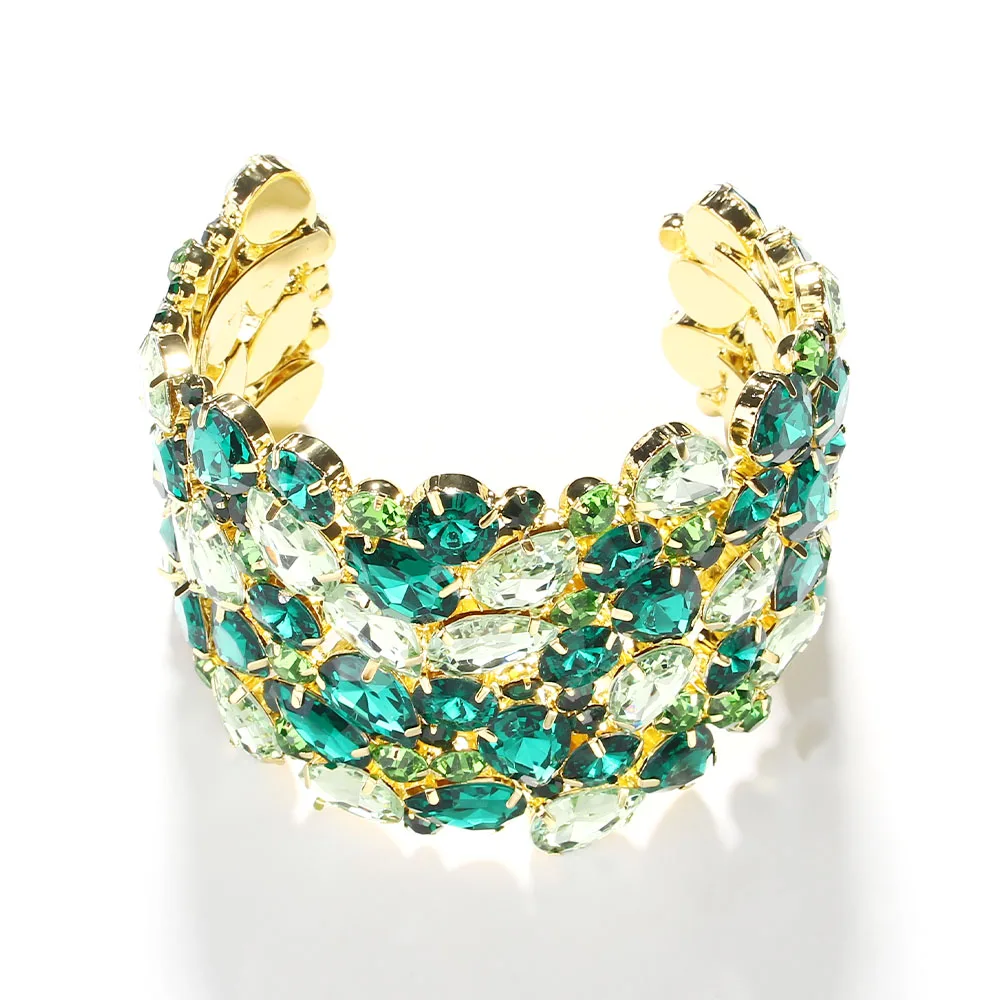 Green Crystal Exaggerated Bangle Women Hand Accessories Luxury Designer Geometric Rhinestone Bracelet Beach Jewelry Gift