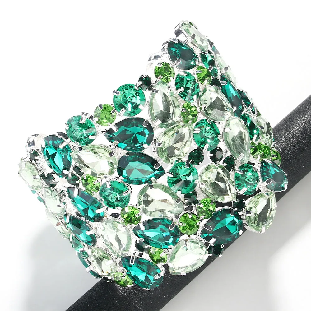 Green Crystal Exaggerated Bangle Women Hand Accessories Luxury Designer Geometric Rhinestone Bracelet Beach Jewelry Gift