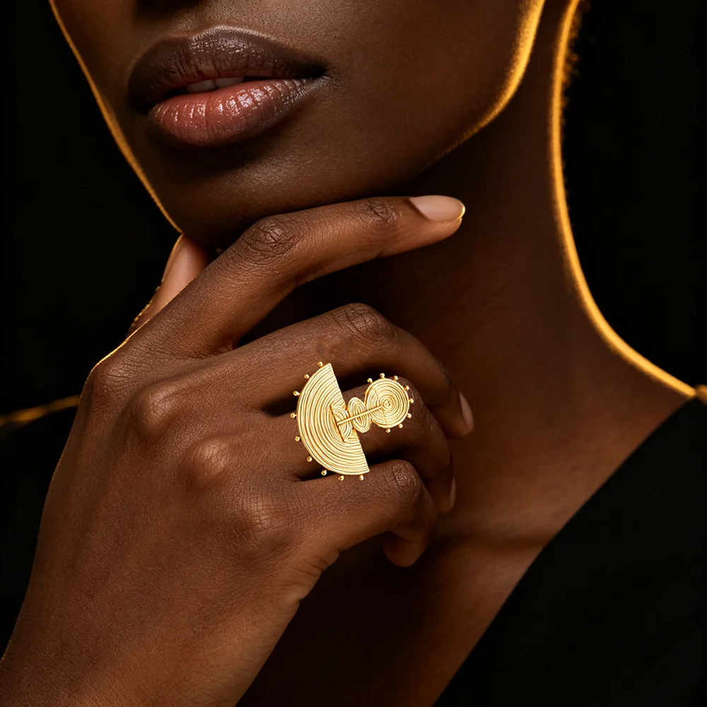 Brazilian Gold Color Earrings Ring Jewelry Set for Party Weddings Bride Clip Earrings and Finger Ring 2Pcs Set Jewelry Accessory