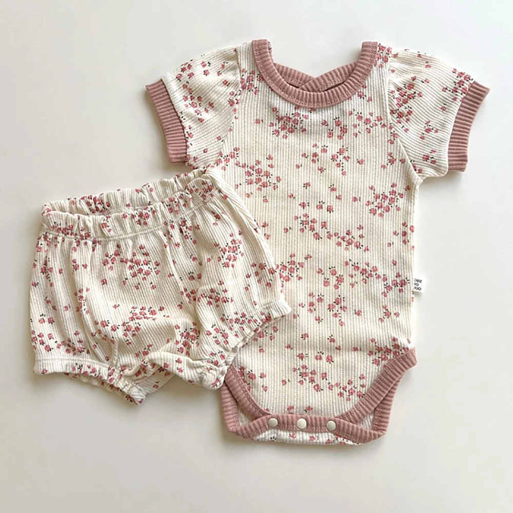 TZ2432 New Korean Baby Flower Short Sleeved Set for Women's Baby Thin Cotton Soft Home Short Sleeved Shorts Two Piece Set