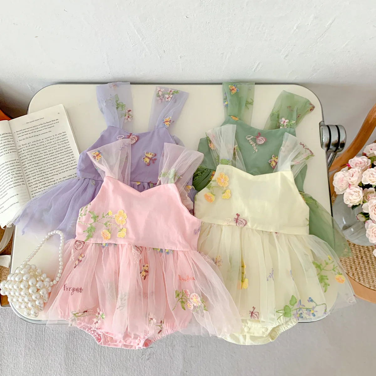 0-2 Years Old Baby Girls Romper Gauze Embroidered Flower Patterns Sling Baby Jumpsuit Summer Infant Clothes