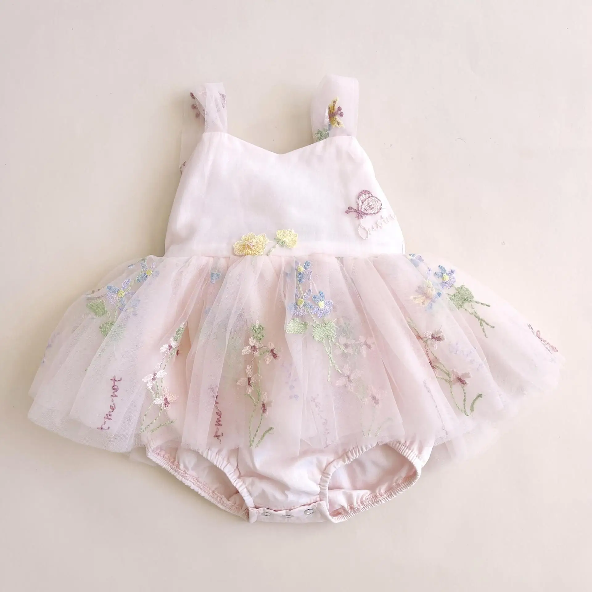 0-2 Years Old Baby Girls Romper Gauze Embroidered Flower Patterns Sling Baby Jumpsuit Summer Infant Clothes