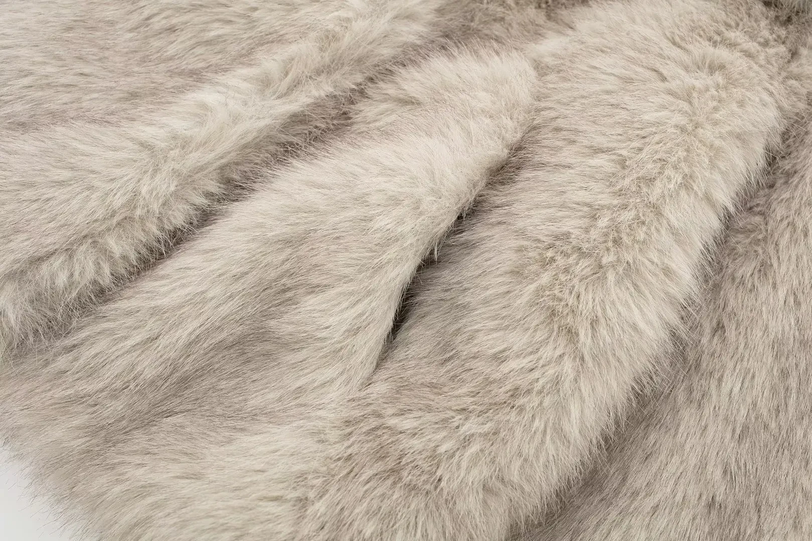 HH Women Fashion Cropped Faux Fur Jacket Coat Long Sleeve Front Snap-button Female Outerwear Chic Lapel Collar Thick Coat