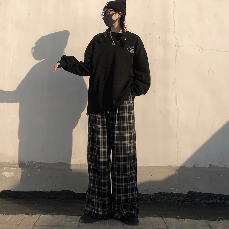 Oversize Pants Women Sweatpants Summer Fashion Black Plaid Casual Pants Elastic Waist Casual Pockets Student Unisex Trousers
