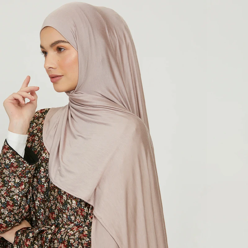 High Quality Jersey Hijab Plain Muslim Scarf Solid Color With Good Stitch Stretchy Soft Turban Head Wraps Shawl