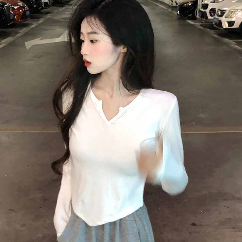 Women Long Sleeve T Shirt Spring Autumn Y2k Crop Top Casual Slim Fit Pullovers Korean V-Neck Top Streetwear Female Basic Tees