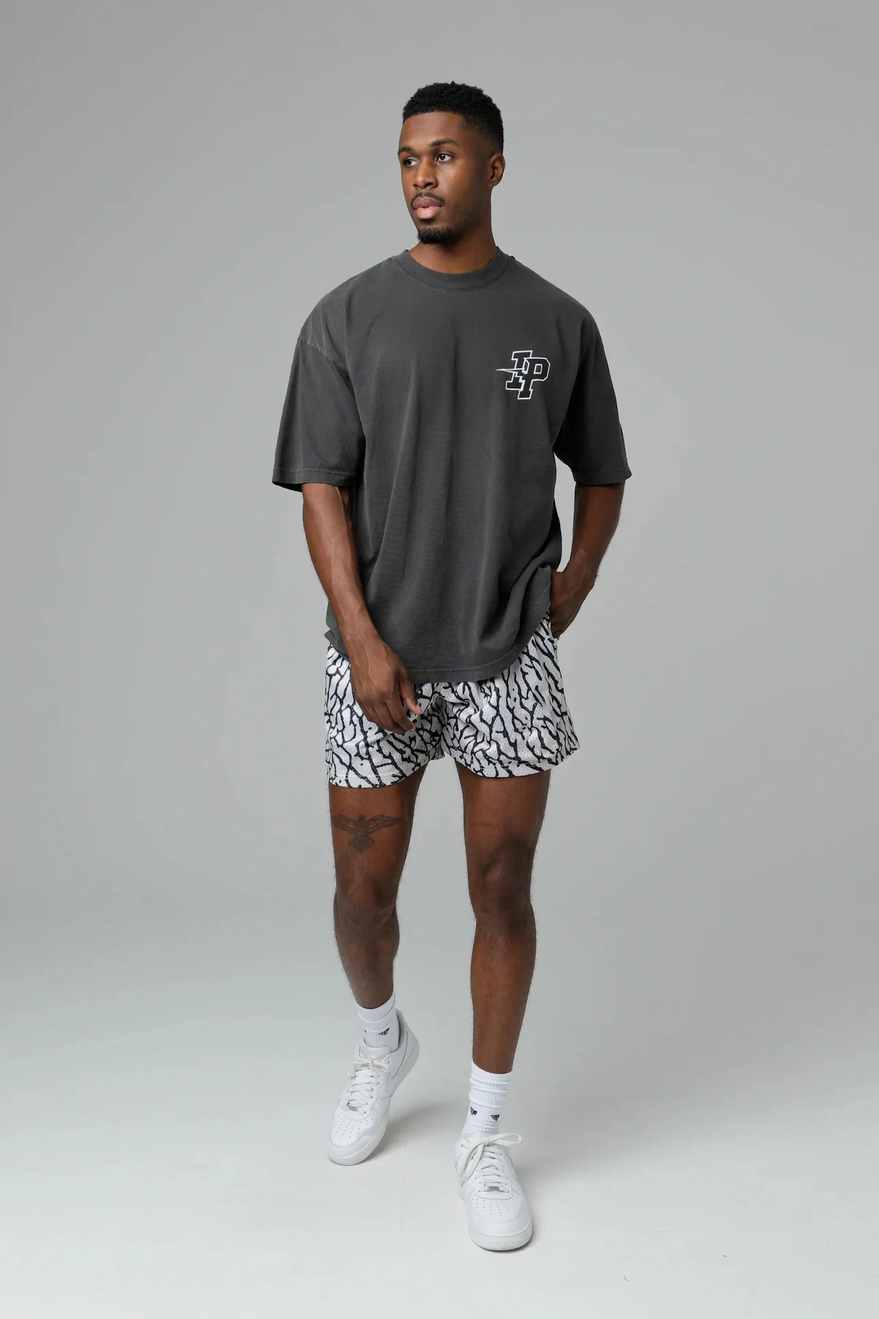 2024 Summer New Man Mesh Breathable Shorts Men GYM Basketball Running Quick-Drying Shorts Printing Fashion Shorts Fitness Shorts