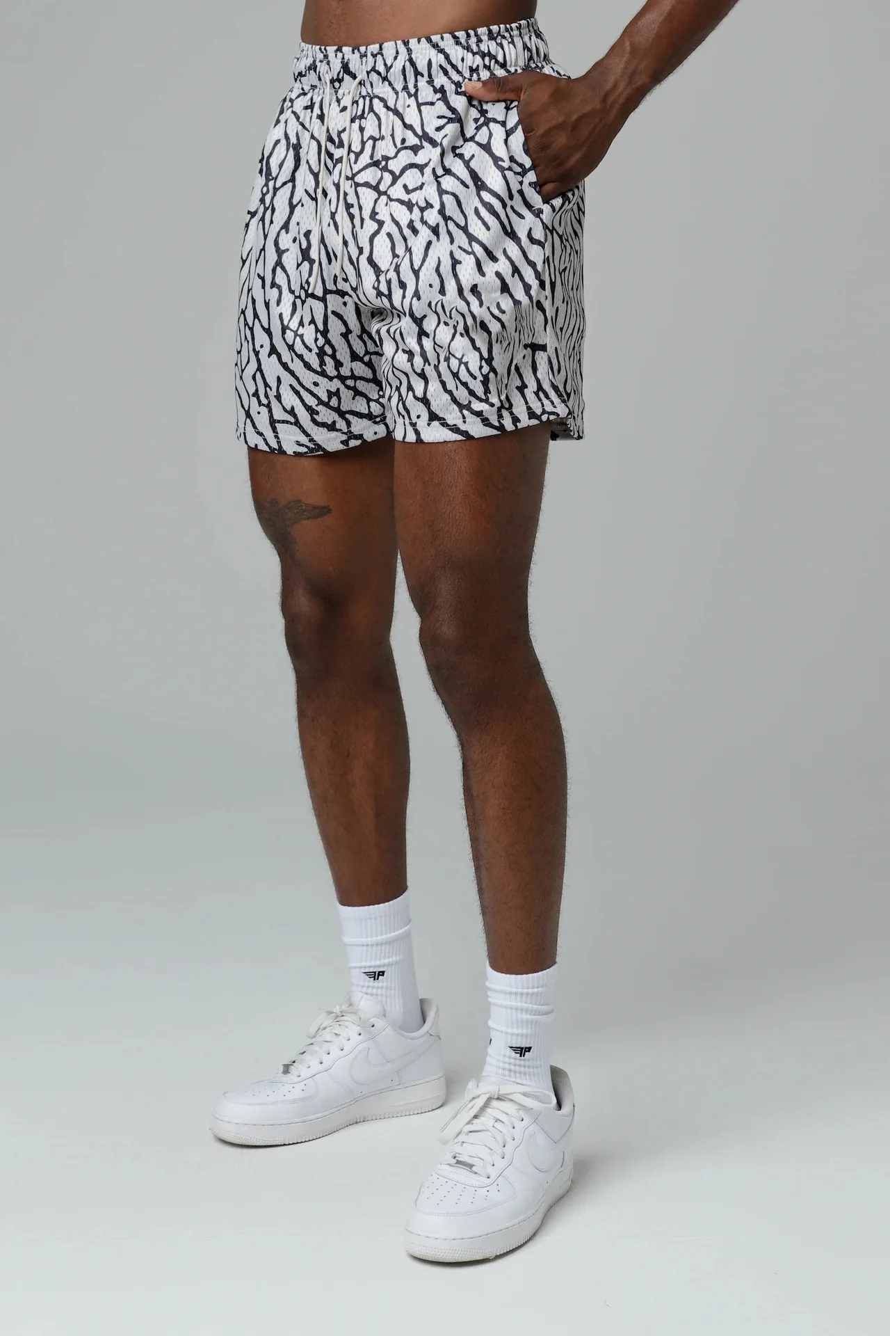 2024 Summer New Man Mesh Breathable Shorts Men GYM Basketball Running Quick-Drying Shorts Printing Fashion Shorts Fitness Shorts