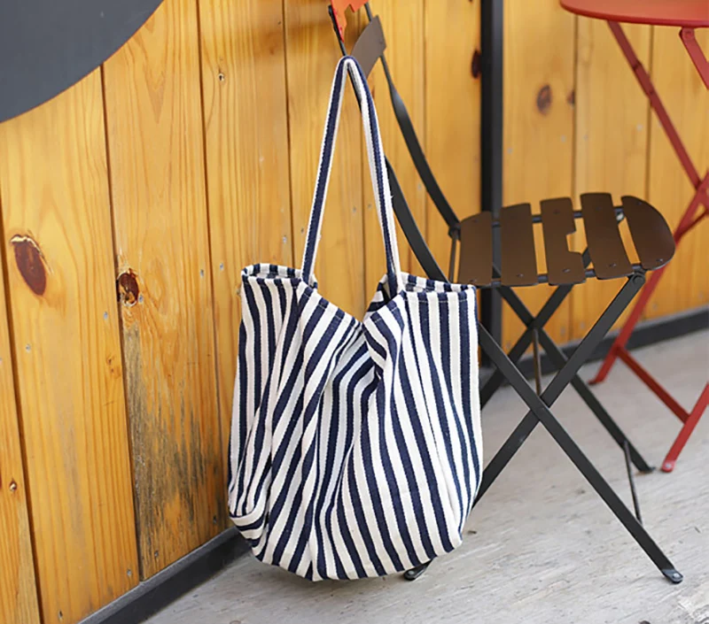 Casual Fashion Large Capacity Shoulder Bags For Women Striped Handbag Totes Canvas Big Size Shopping Bag Female Travel Pack