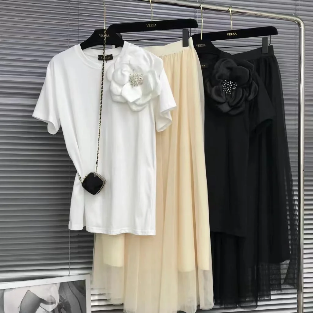 3D Beaded Flowers Stitch Short Sleeve Tshirt Three-Dimensional Big Flower Decorative Loose Casual T-shirt for Women Cotton Tops
