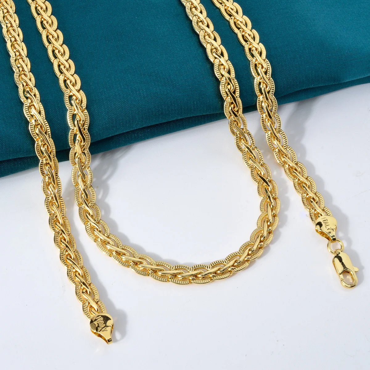 Hip Hop Jewelry 18k Gold Plated Cuban Link Chain Necklace for Men Collar High Quality Metal Texture Women Fashion Charm Jewelry