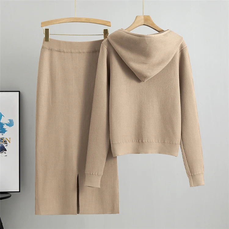 2025 new women's Knitted Cardigan High Waisted Buttocks Wrapped Skirt 2 Piece Suits Luxury Hot Diamond Fashion Sets