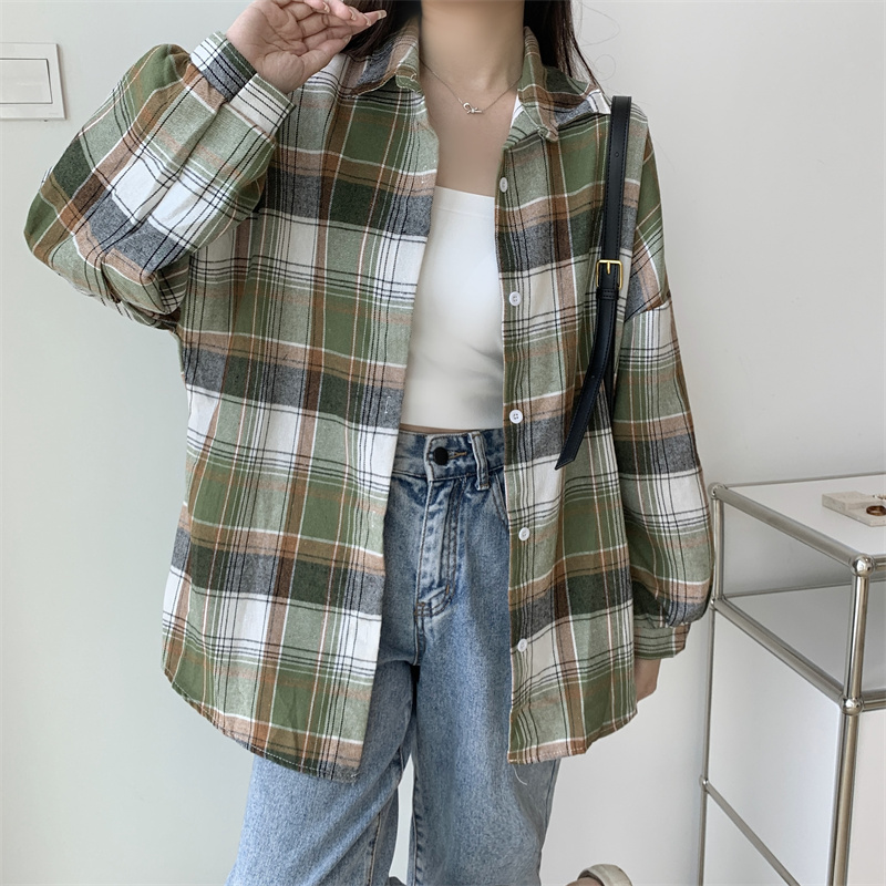 Women Tartan Shirt Long Sleeve Collared Button Up Oversized Plaid Shirt Jacket Grunge Fashion Teenage Girl Spring Summer Outfit