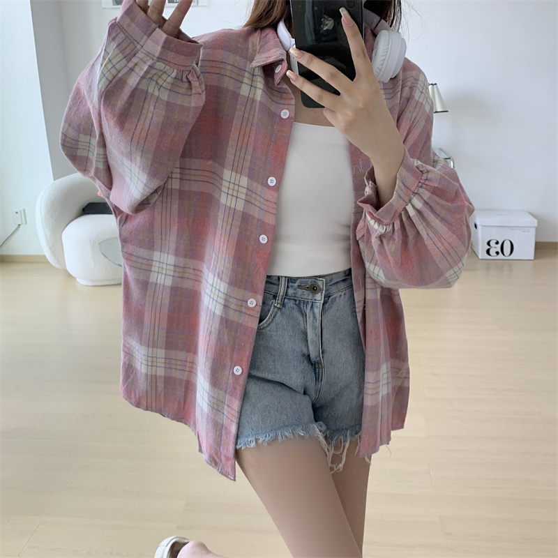 Women Tartan Shirt Long Sleeve Collared Button Up Oversized Plaid Shirt Jacket Grunge Fashion Teenage Girl Spring Summer Outfit