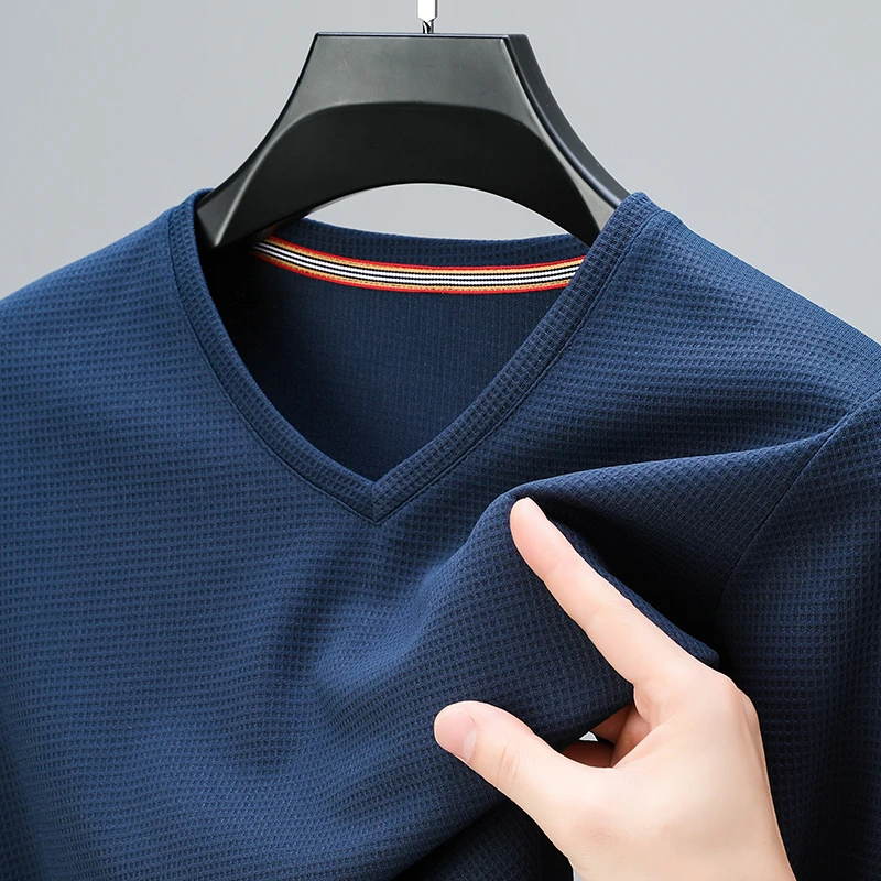 2026 Men's Waffle V Neck Short Sleeve T-Shirt Summer Comfortable Breathable Fashion Top in Solid Colors