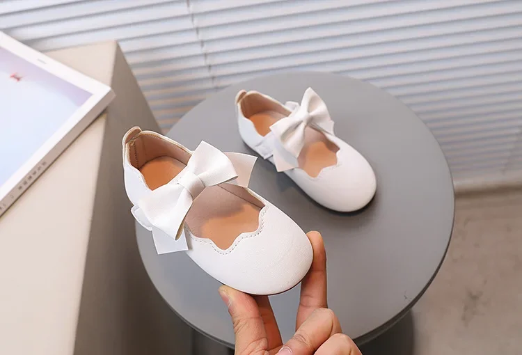 Girls Mary Jane Shoes Children Solid Color Bow Round-toe Bow 2024 New Kids Fashion Soft Moccasin Shoes Baby First Walker Shoes