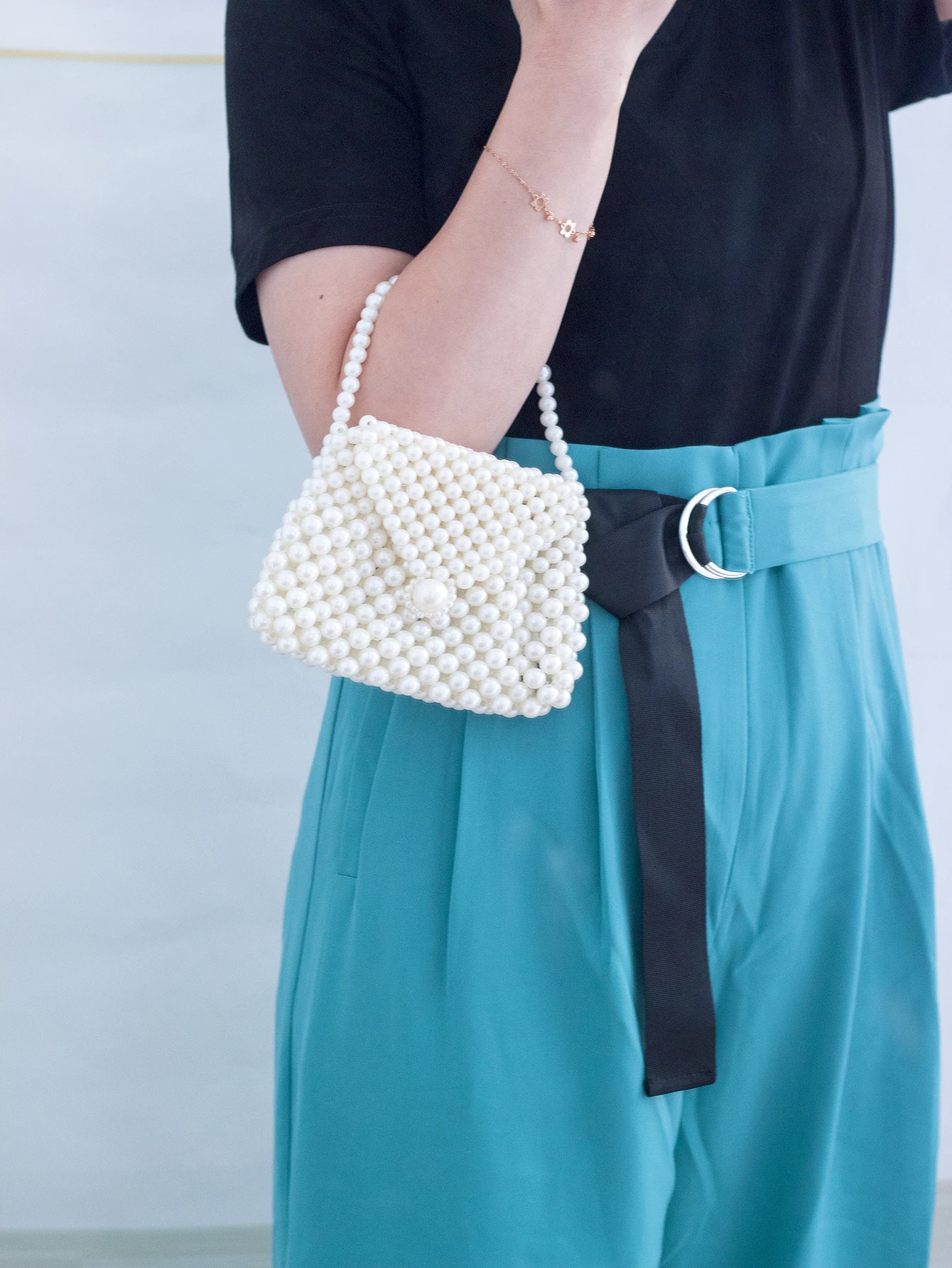 2024 Spring/Summer Hot selling Chinese Style Mini Pearl Imitation Dumpling Bun Women's Homemade Beaded Weaving Handbag