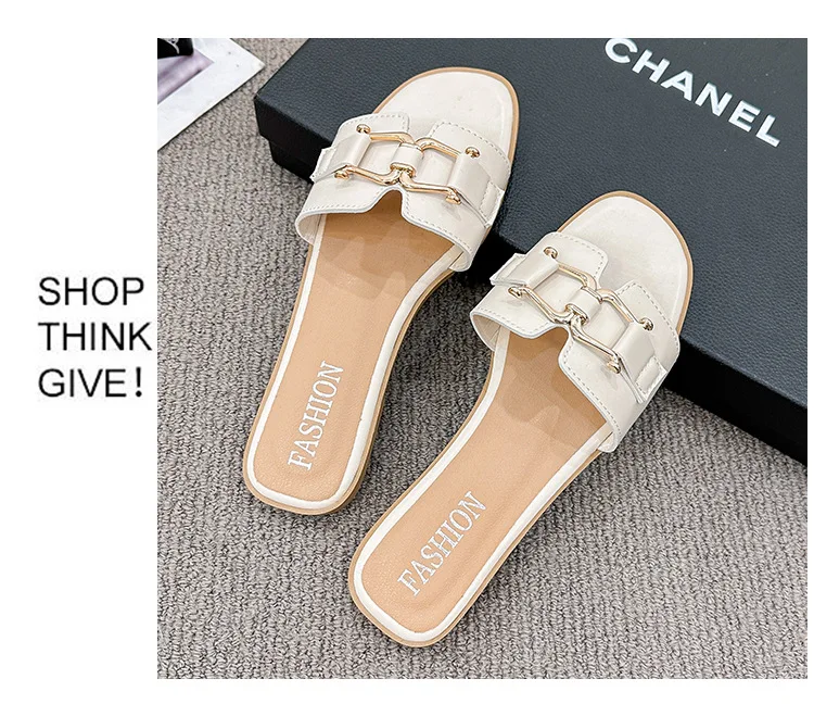 2024European and American Style Summer Fashion Out Flip-flops Flat Leisure Horse with Buckle Temperament One Line Slippers Woman
