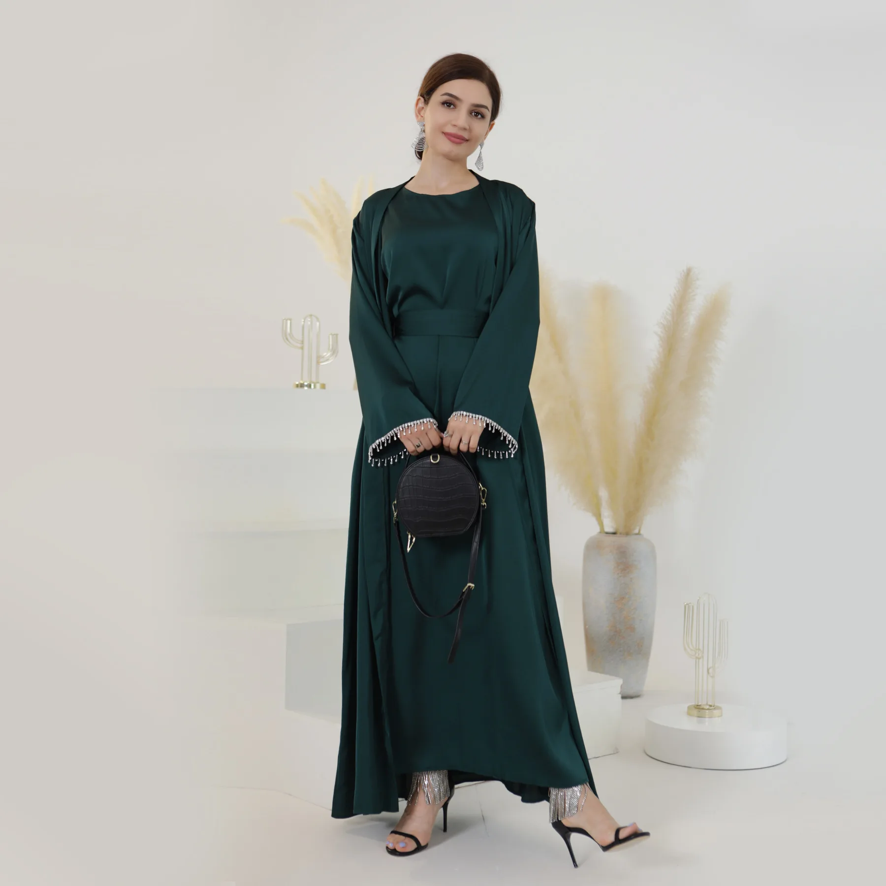 Latest diamond beading Kimono Muslim Robe abaya syari female full length Tassel Muslim abaya Worship Service abayas Sets wy1673