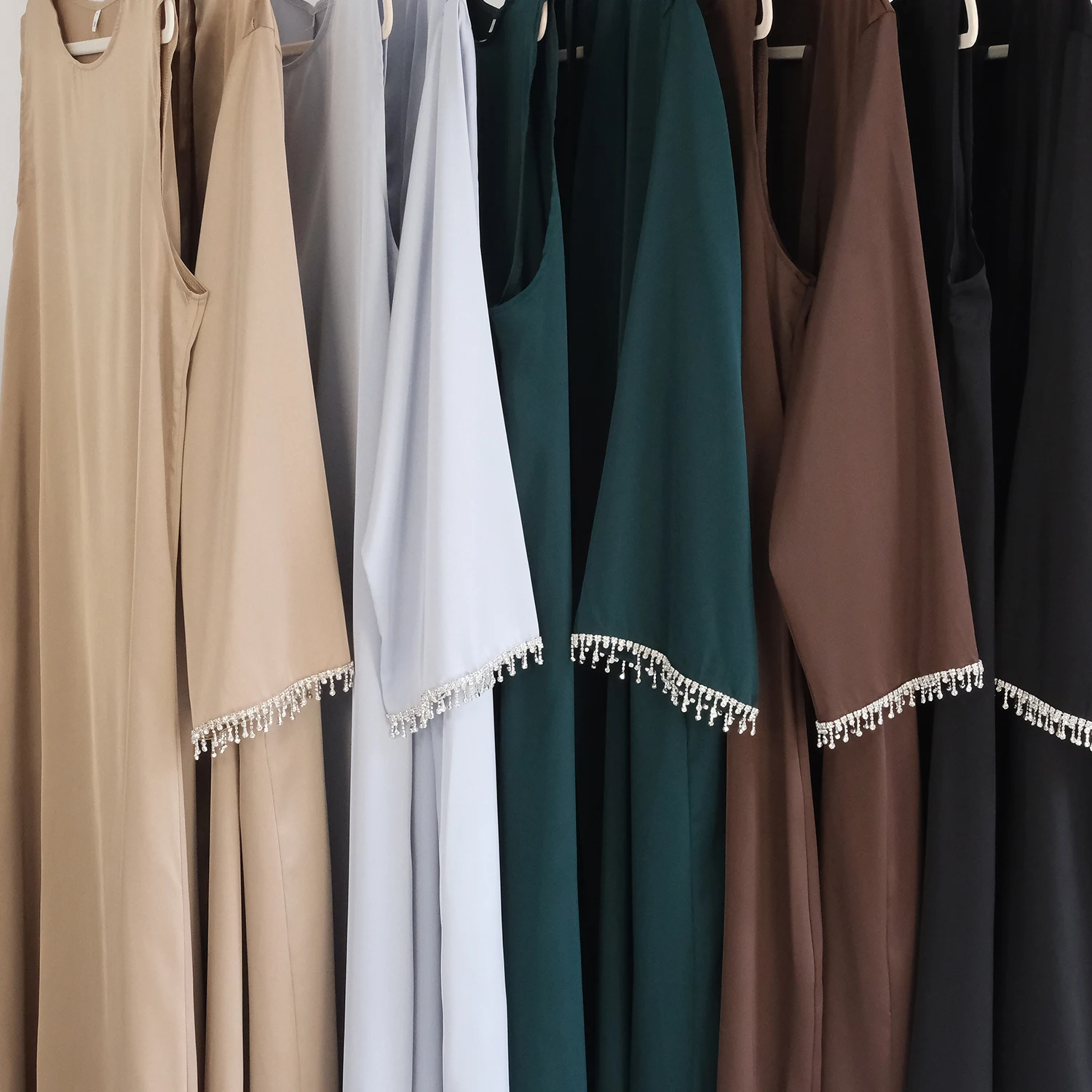Latest diamond beading Kimono Muslim Robe abaya syari female full length Tassel Muslim abaya Worship Service abayas Sets wy1673