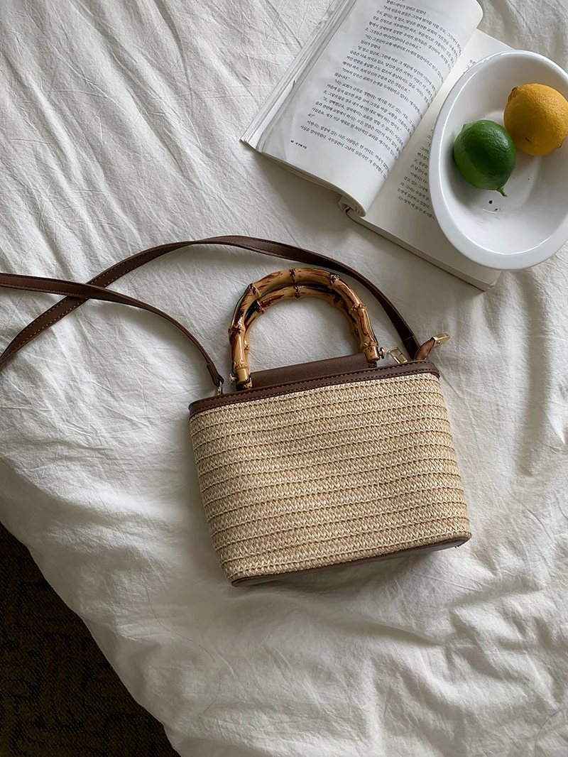 Simple Hand Knitted Women's Travel Handbags Fashion Wooden Handle Ladies Shoulder Bags Summer Straw Female Bucket Crossbody Bags
