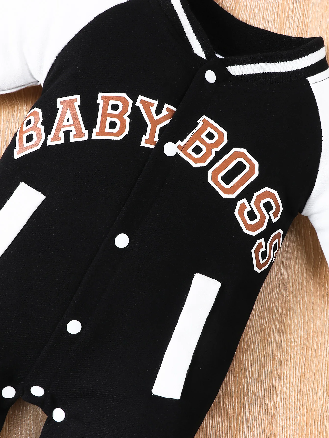 Fashionable Letter Printed Black Long-Sleeved Round Neck Baby Boy Jumpsuit