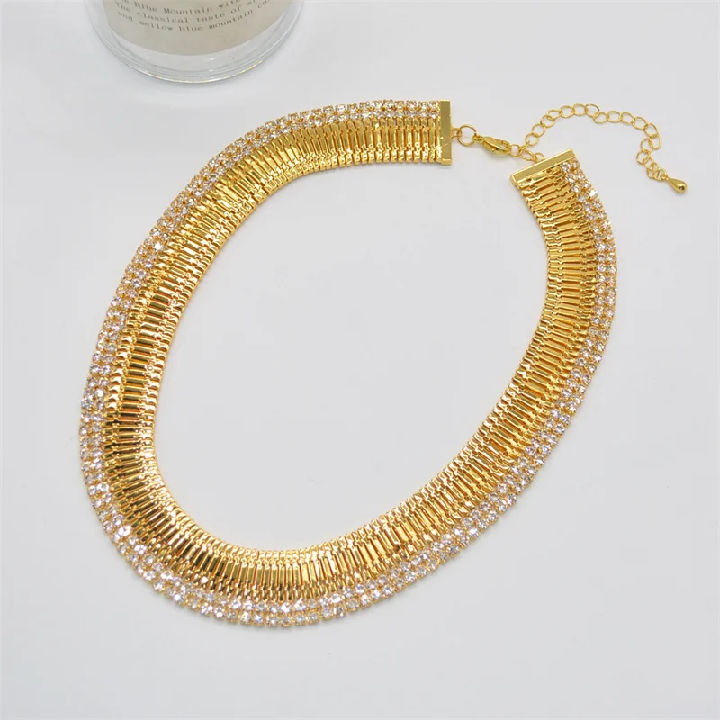Multi-Layer Metal Strap with Diamond Necklace, European and American Sexy Collarbone Chain, High-End Feeling Women Necklace