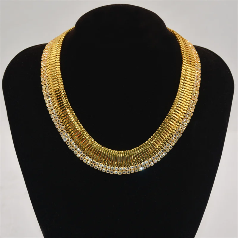 Multi-Layer Metal Strap with Diamond Necklace, European and American Sexy Collarbone Chain, High-End Feeling Women Necklace