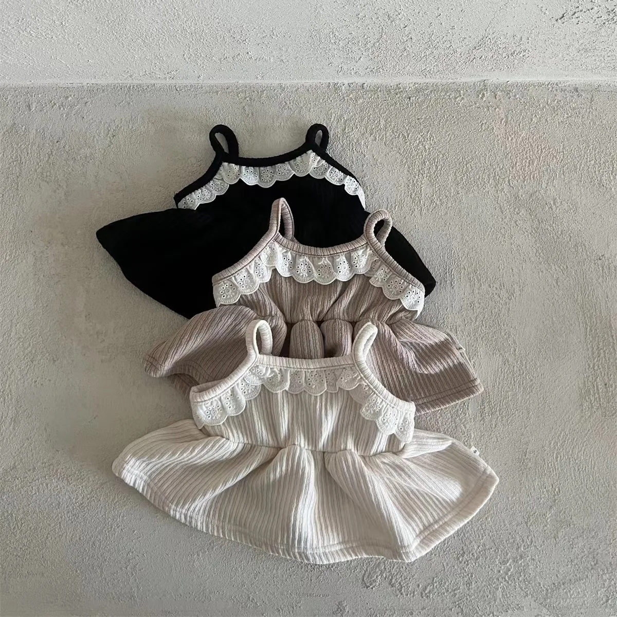Q23030 Children Clothing Spring&Summer Sweet Lace Dress for Newborn Baby Toddler Princess Soft Sleeveless Skirt for Girls