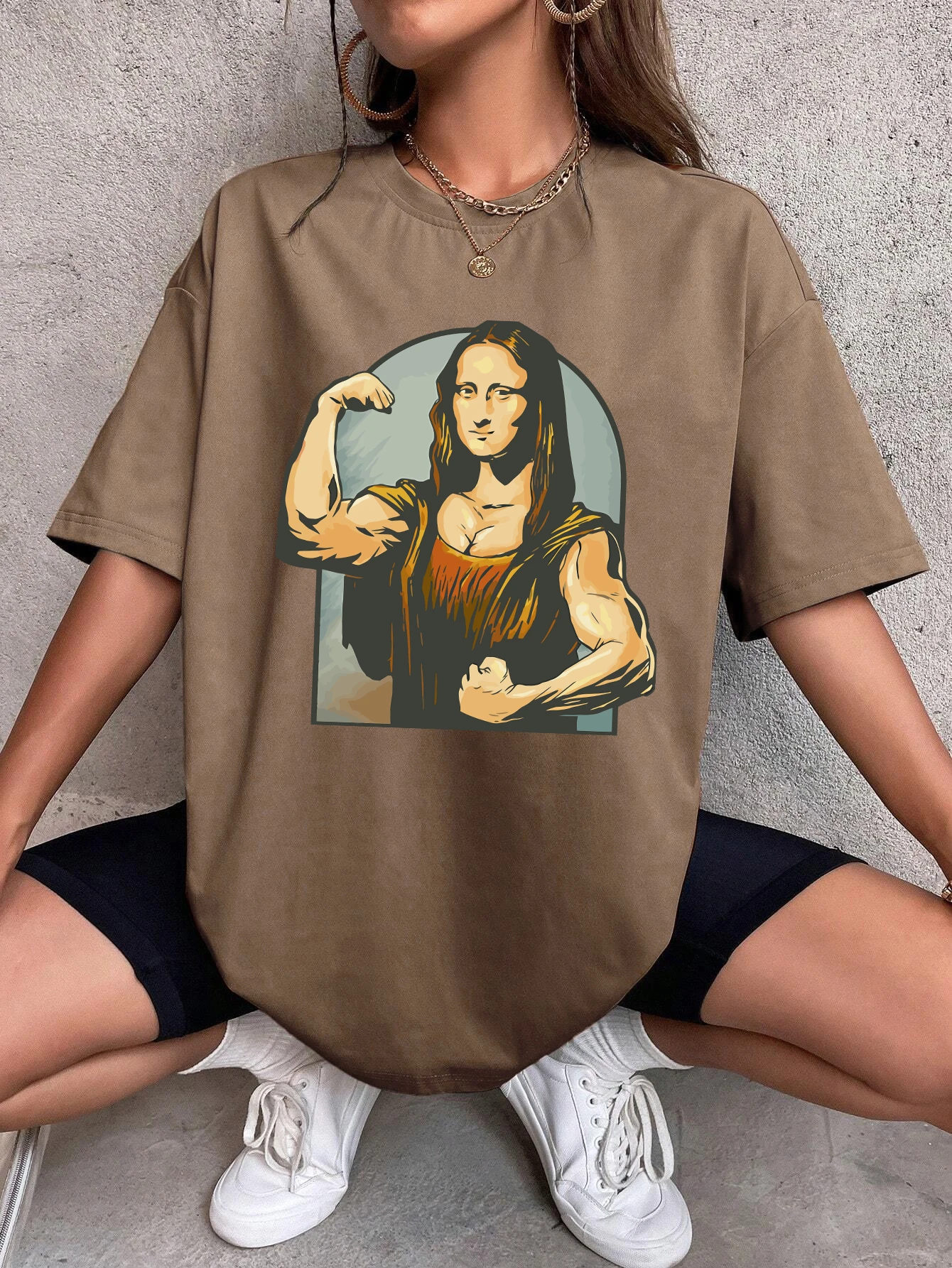 Playing Pranks On Mona Lisa Fitness Print Womens T Shirt Oversized Casual T-Shirt Casual Short Sleeve Cotton Loose Tshirt