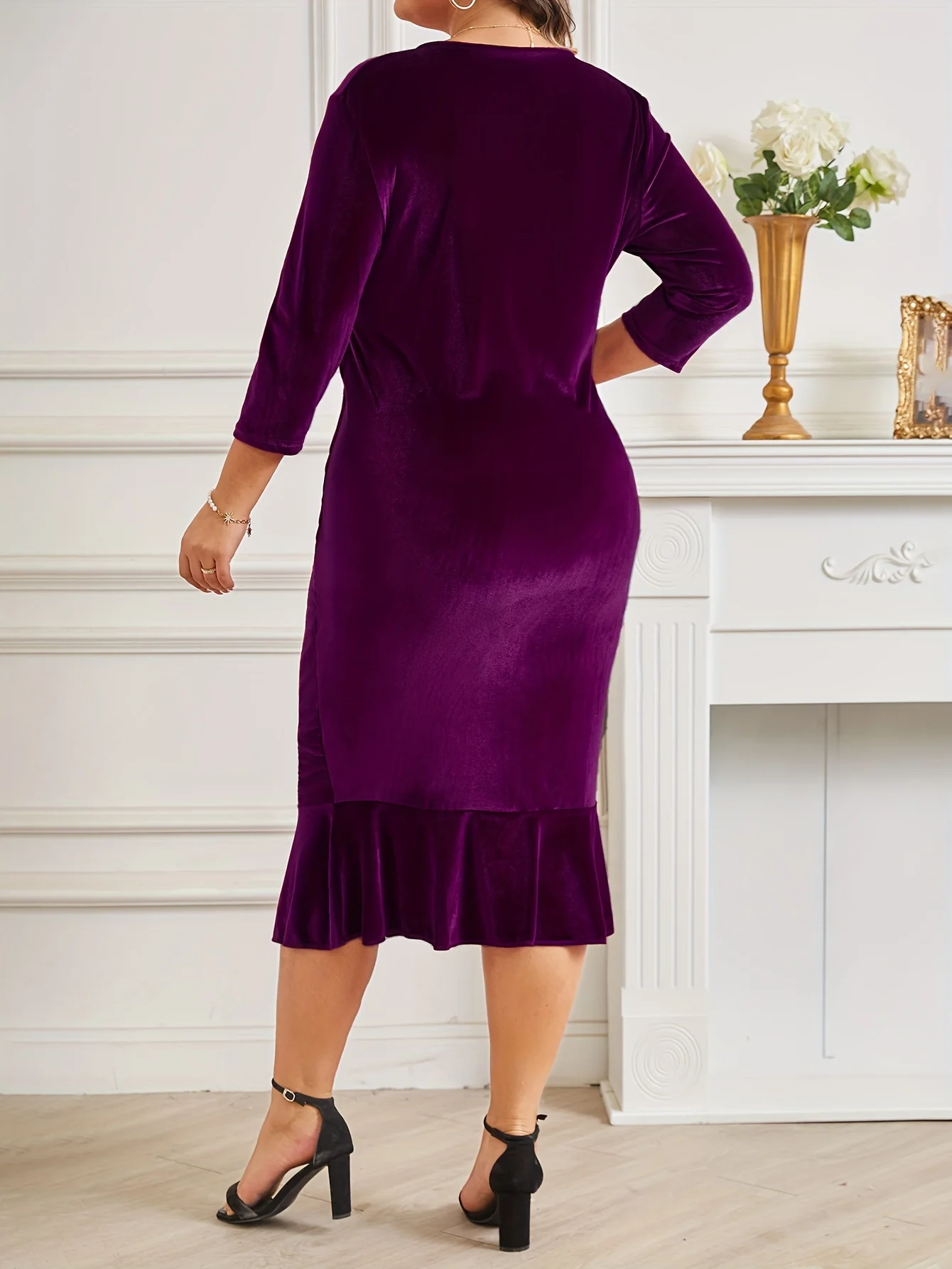Elegant Plus Size Velvet Midi Dress for Women with V-Neck Three-Quarter Sleeves and Ruffled Hem Ideal for Parties and Special Oc