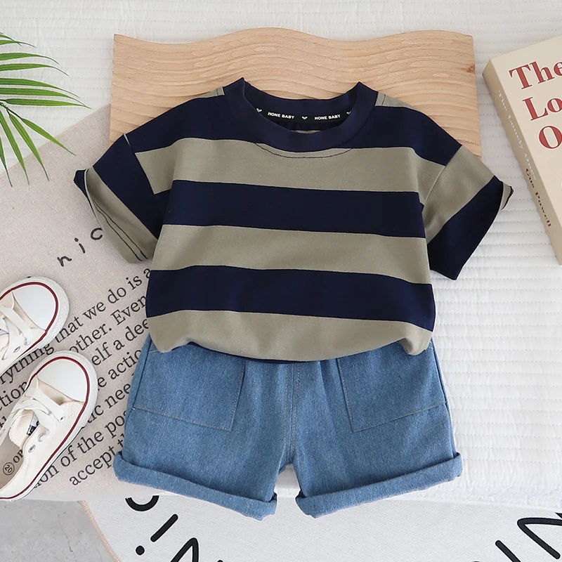 Summer Baby Boy Clothes Set 0-5 Years Old Solid Color Striped Casual Short Sleeve Top with Fashionable Handsome Shorts